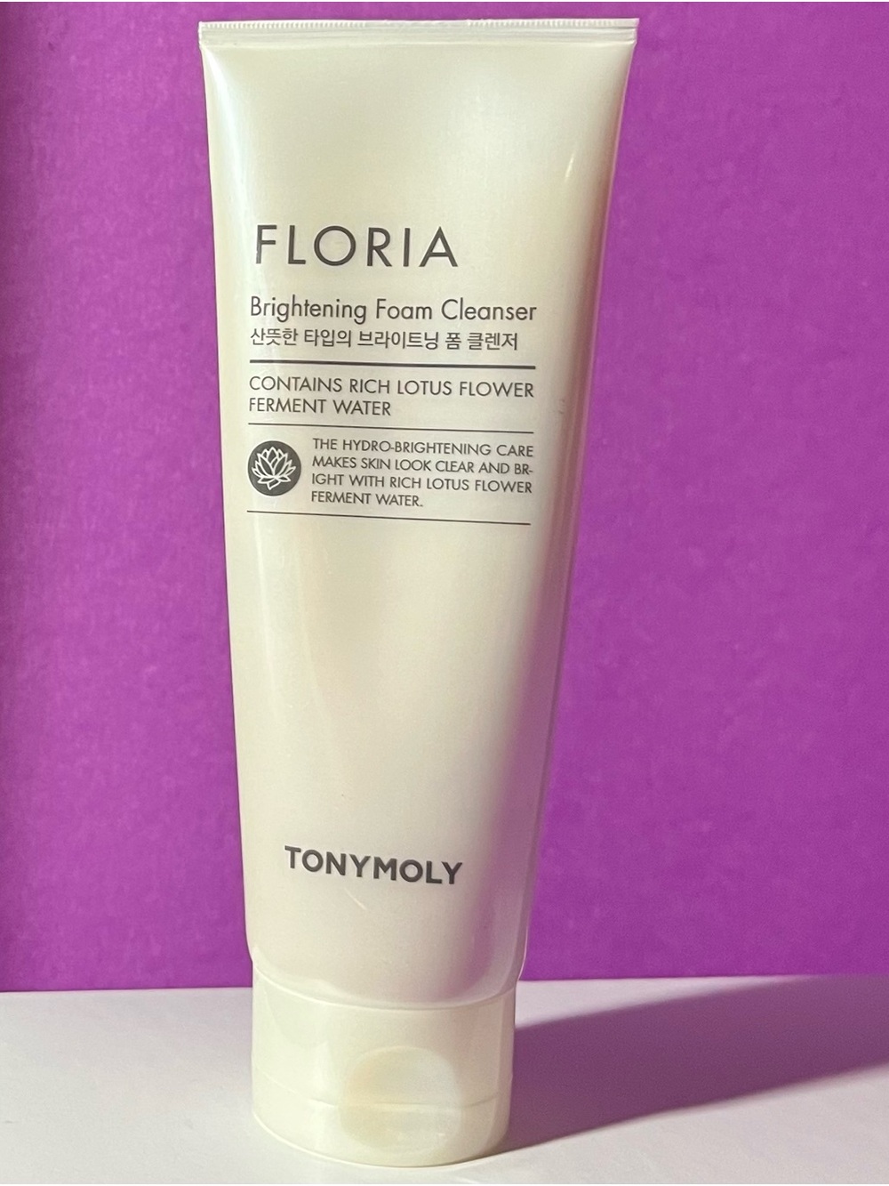 TONYMOLY FLORIA Brightening Foam Cleanser